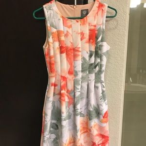 Vince Camuto floral dress size 2